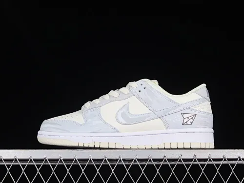 All categories Nk SB Dunk series Nk SB Dunk Low low-top sneakers Nk Dunk Low paper airplane SB smashed backboard fashion casual sneakers NB2206-218